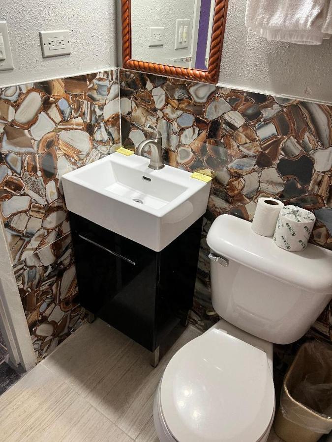 Miami Inn & Suites Oak Lawn Ngoại thất bức ảnh