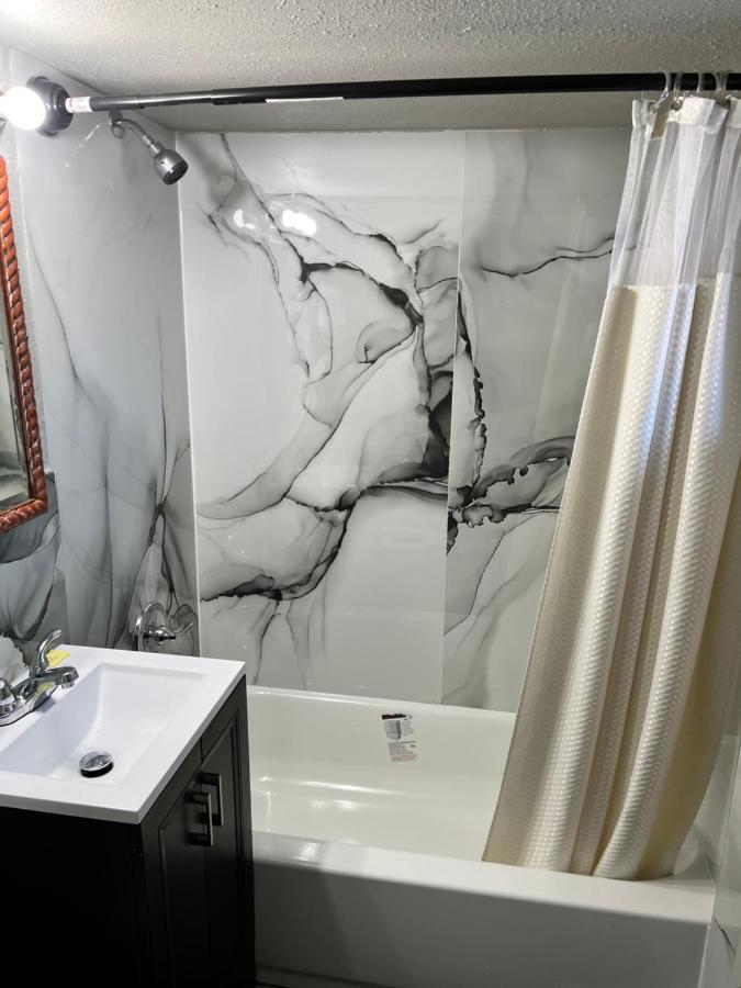 Miami Inn & Suites Oak Lawn Ngoại thất bức ảnh